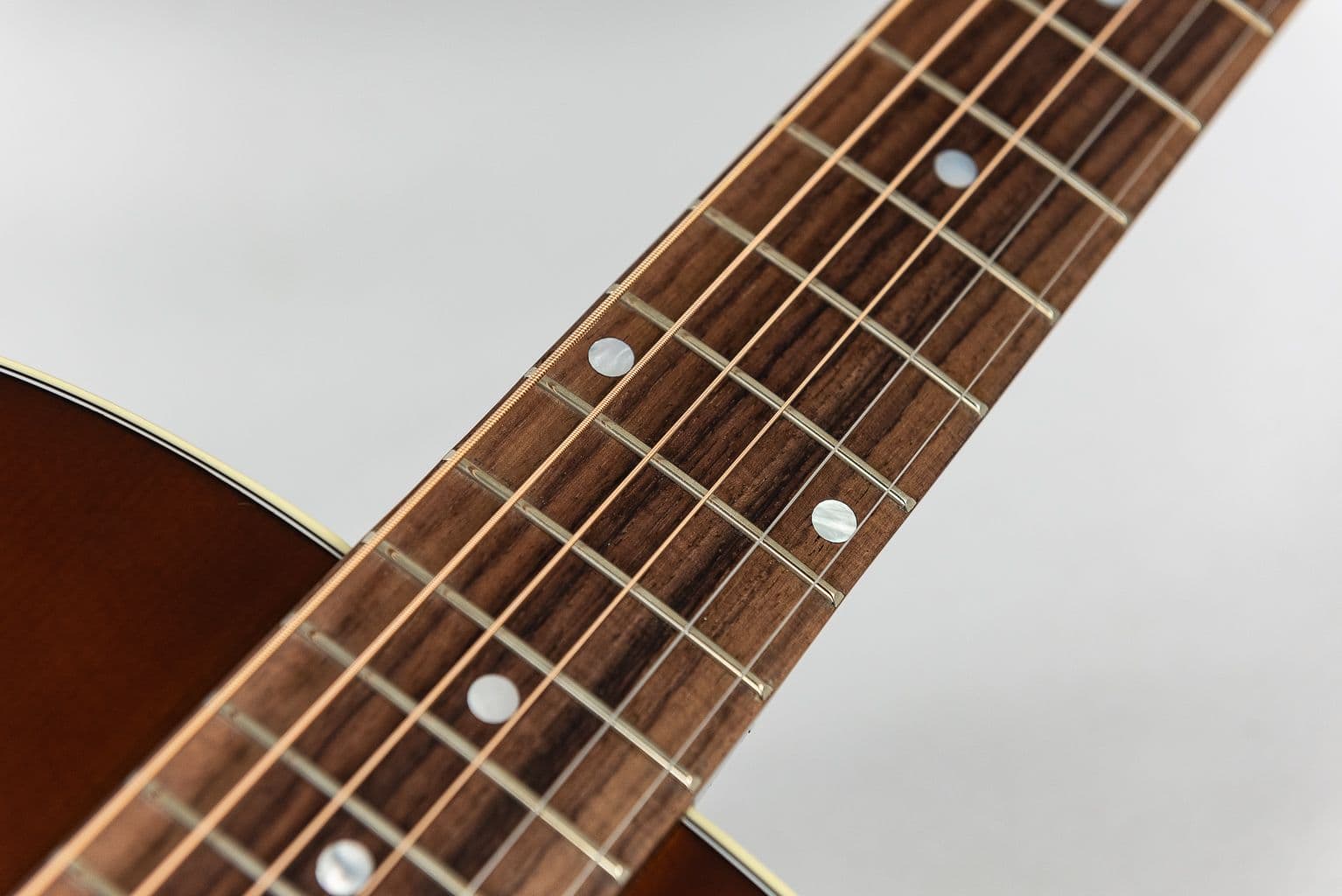 Gibson J-45 Standard Honey Burst