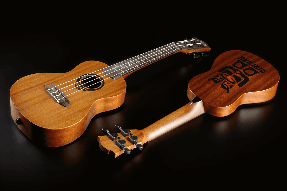 LAG Ukelele Tiki Uku Baby Soprano