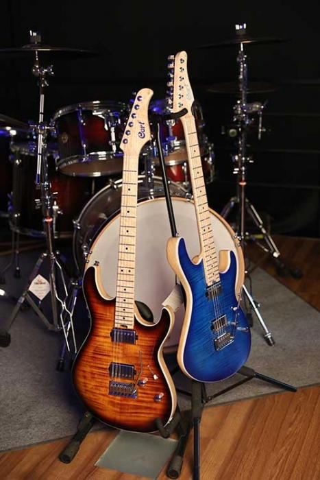 CORT Guitarra Eléctrica G290 Fat Antique Vio