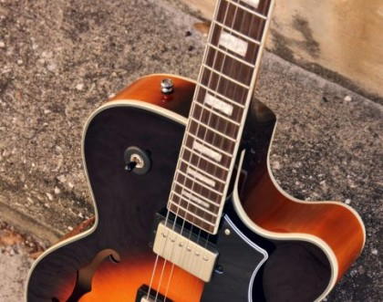 CORT Guitarra Eléctrica Yorktown Bv (Bigsby)