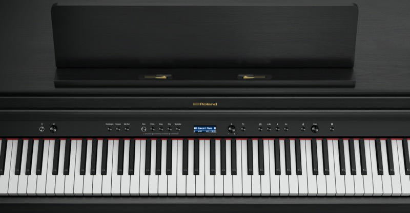 Roland HP704 CH