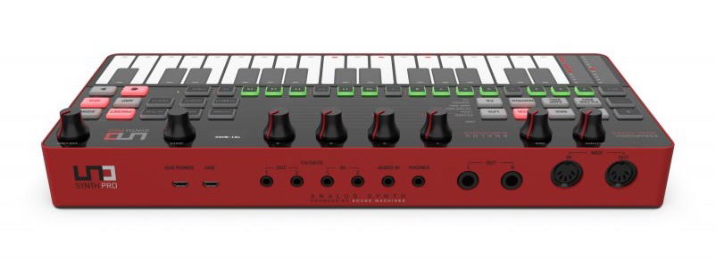 IK Multimedia UNO Synth Pro Desktop