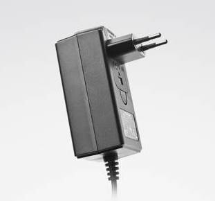 Native Instruments Alimentador (40W) S8/S5/D2/S4 MK3