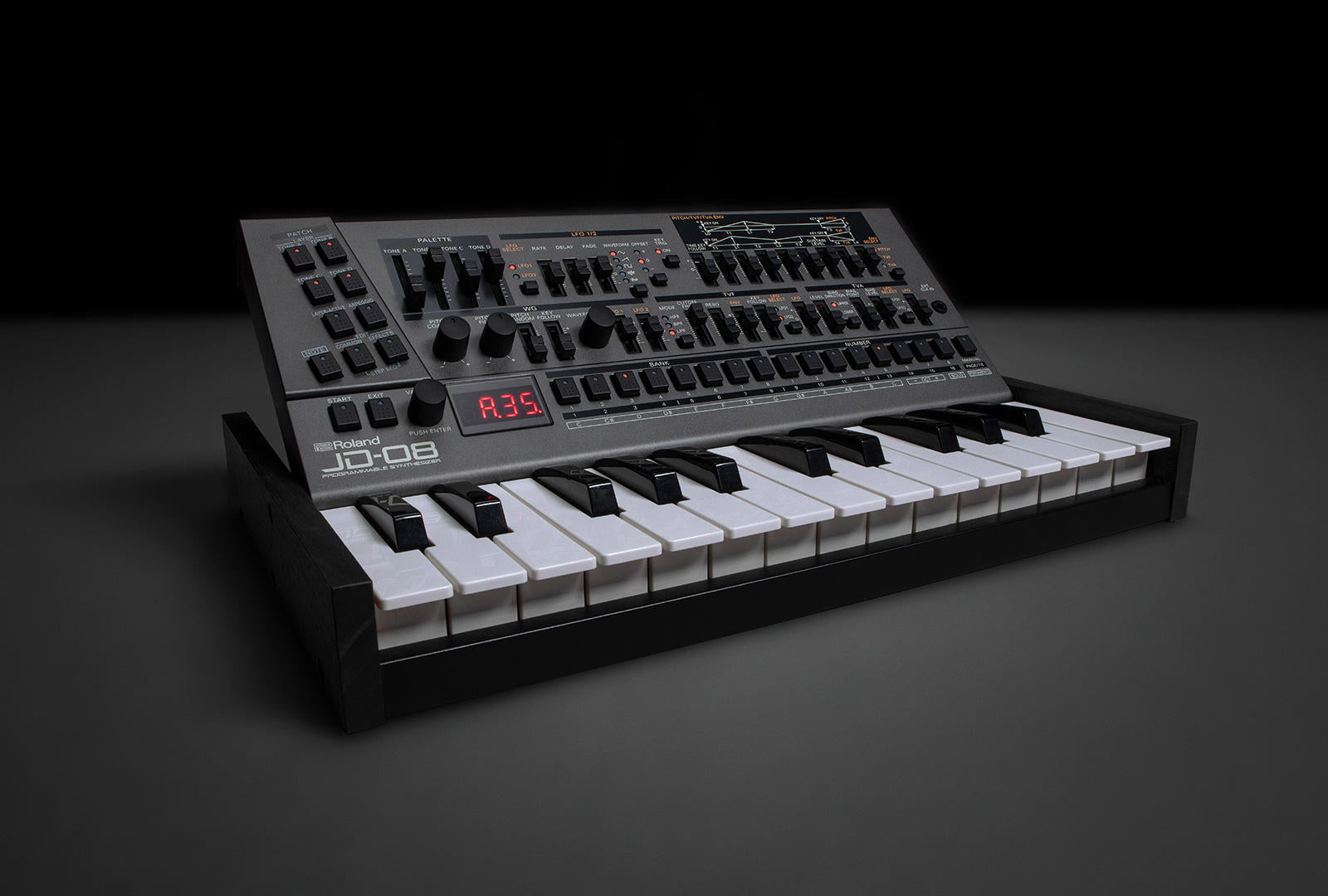 Roland Boutique JD-08