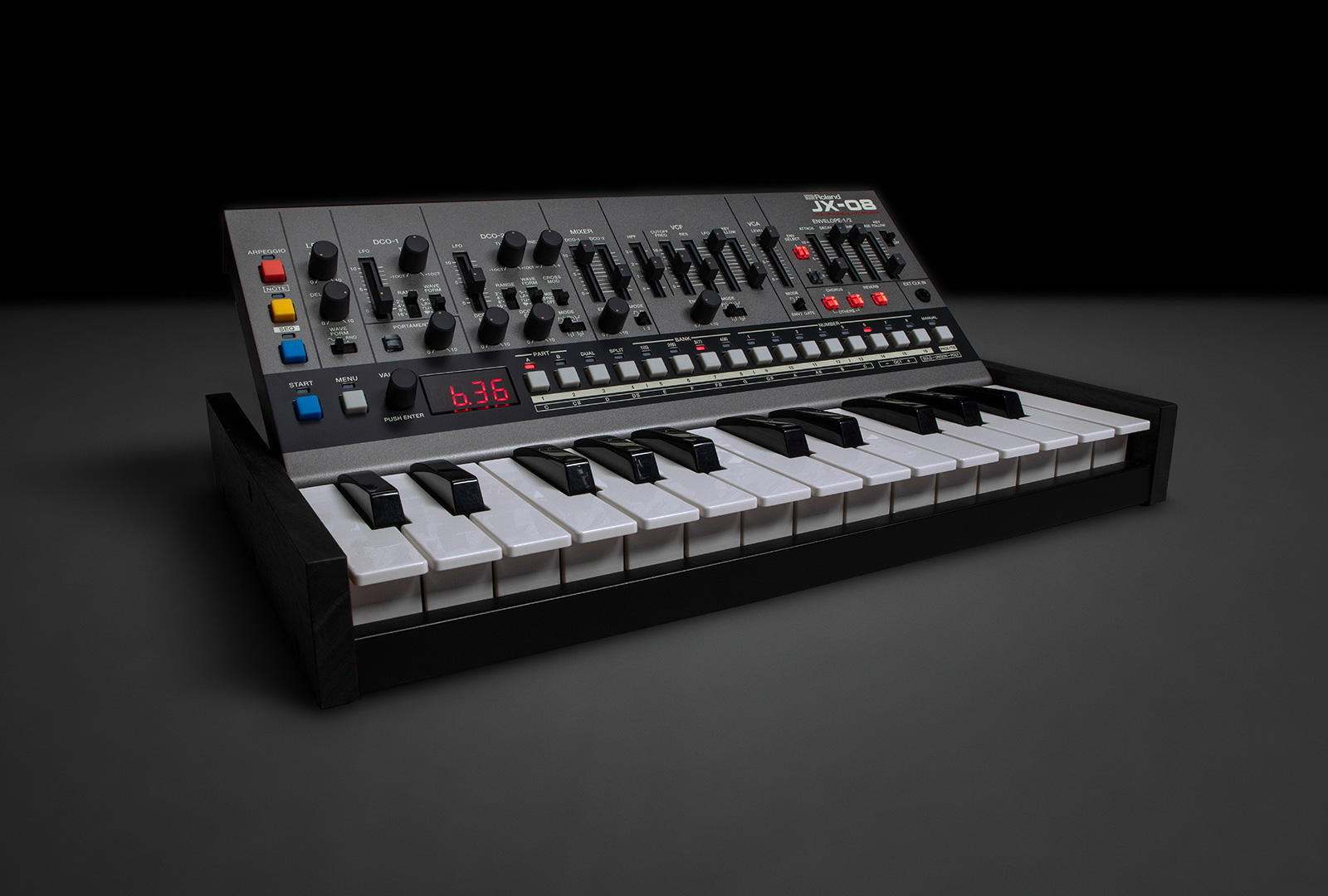 Roland Boutique JX-08
