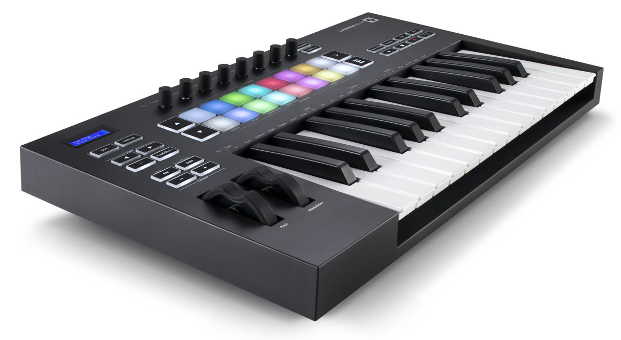 Novation Launchkey 25 MK3