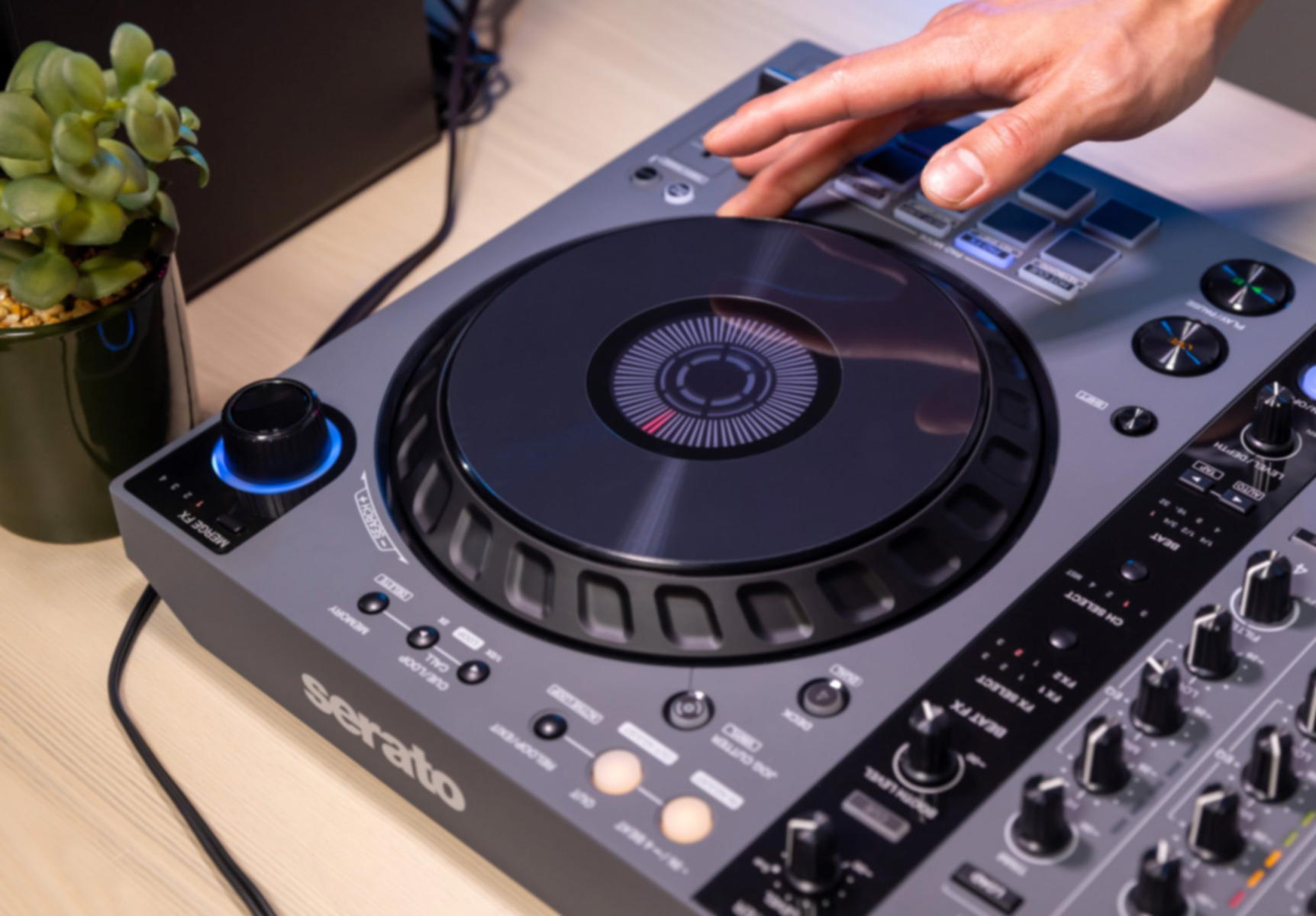 Pioneer DJ DDJ-FLX6-GT (B-stock)