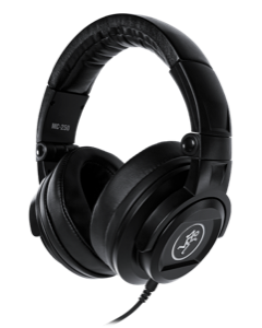 Mackie MC-250