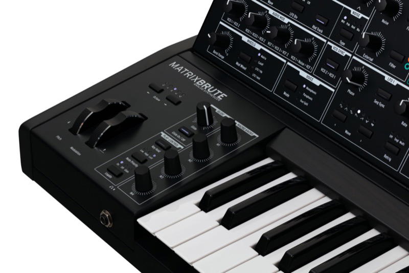 Arturia Matrixbrute Noir Edition