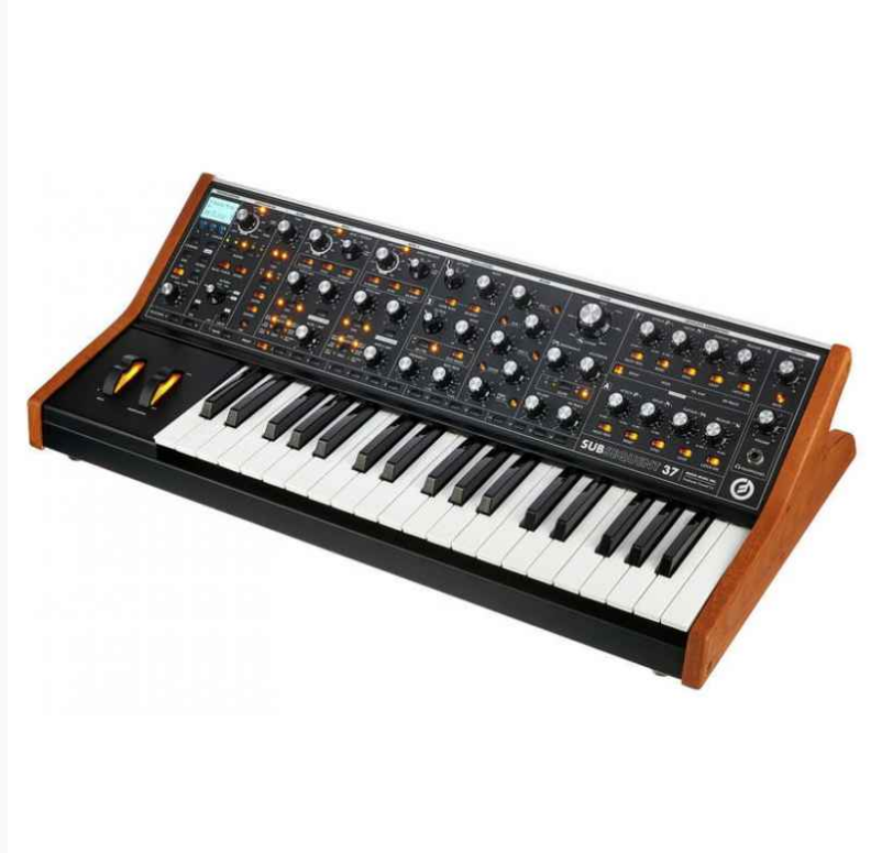 Moog Subsequent 37