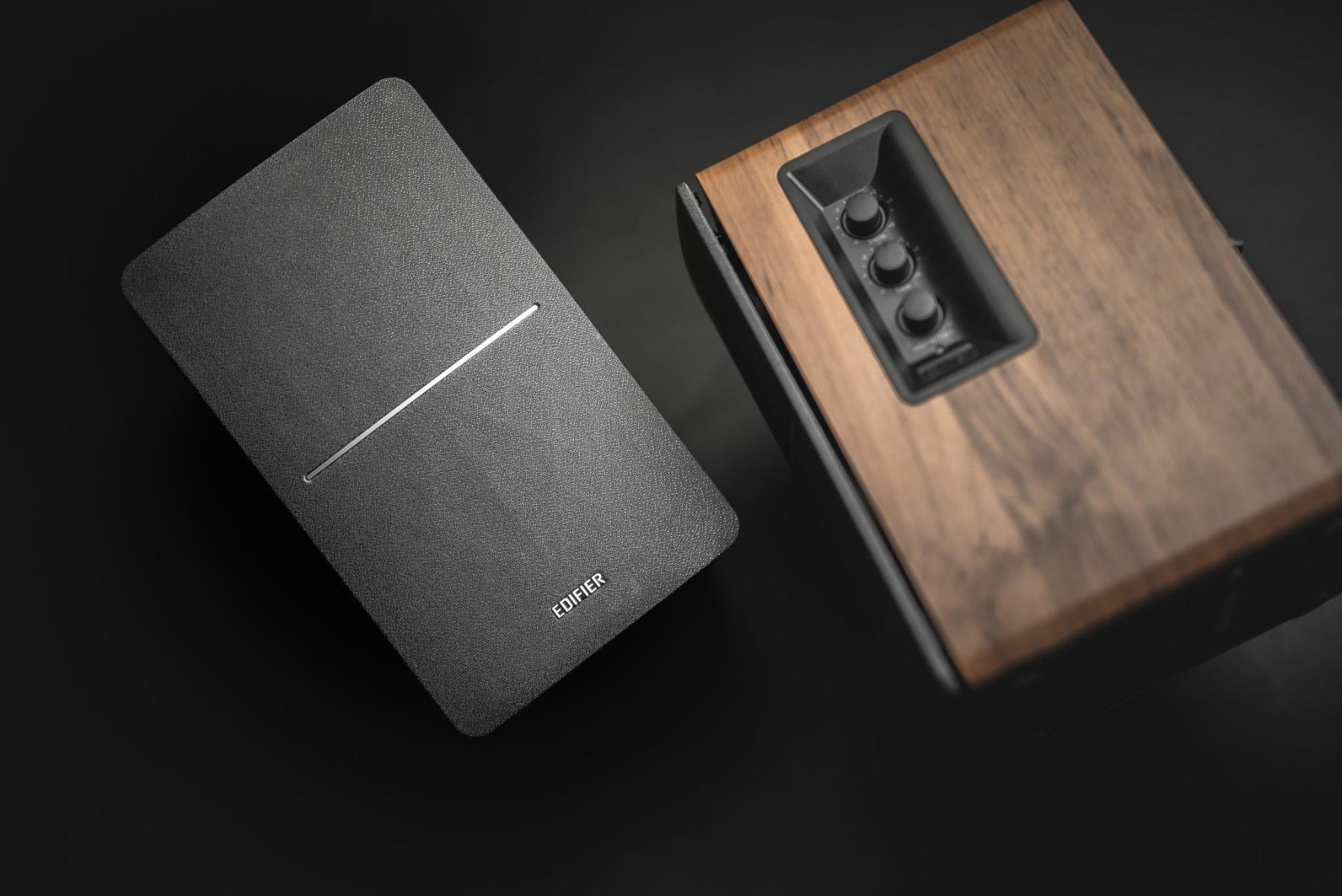 Edifier R1280DB Marrón Altavoces Activos Bluetooth. Pareja