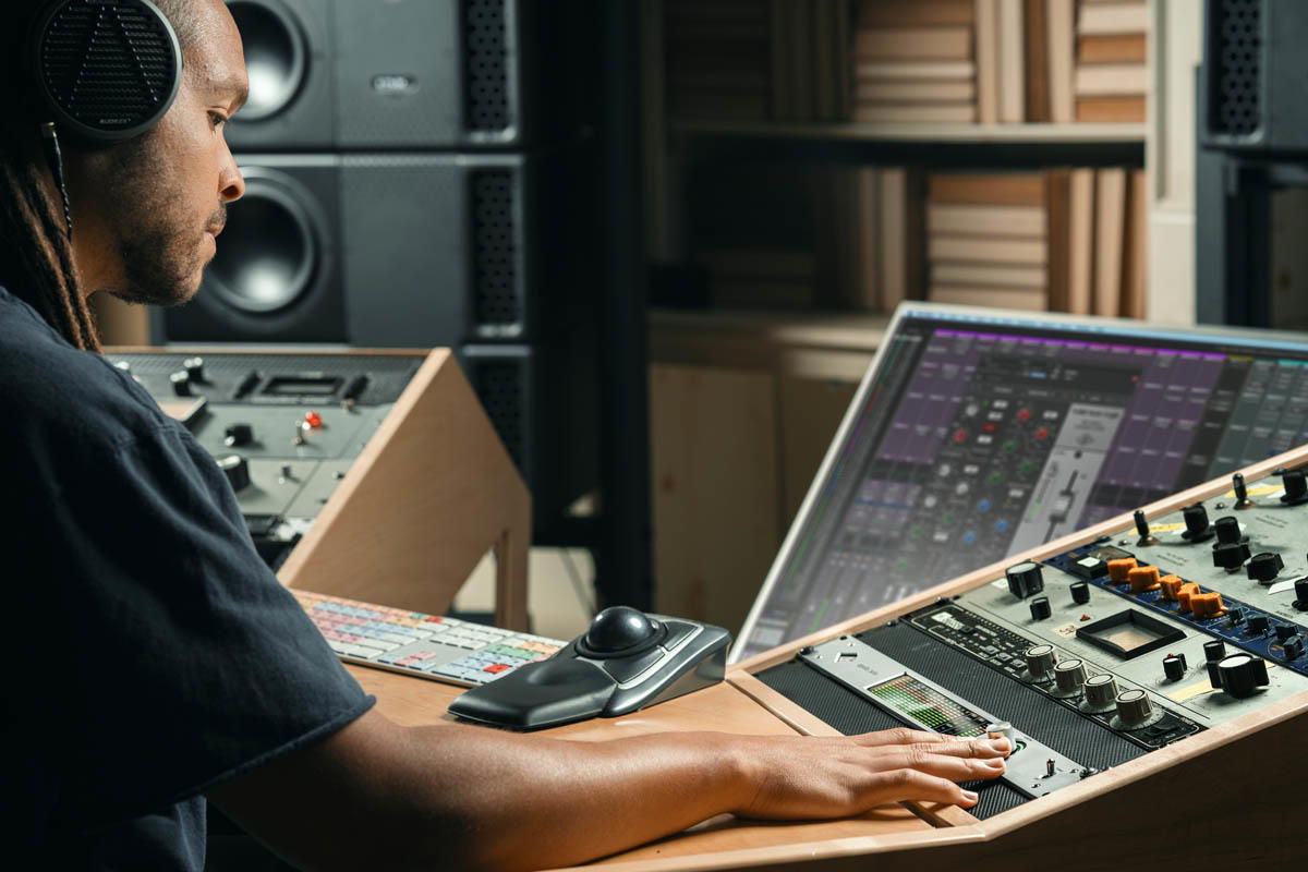 Universal Audio Apollo x16D ULT