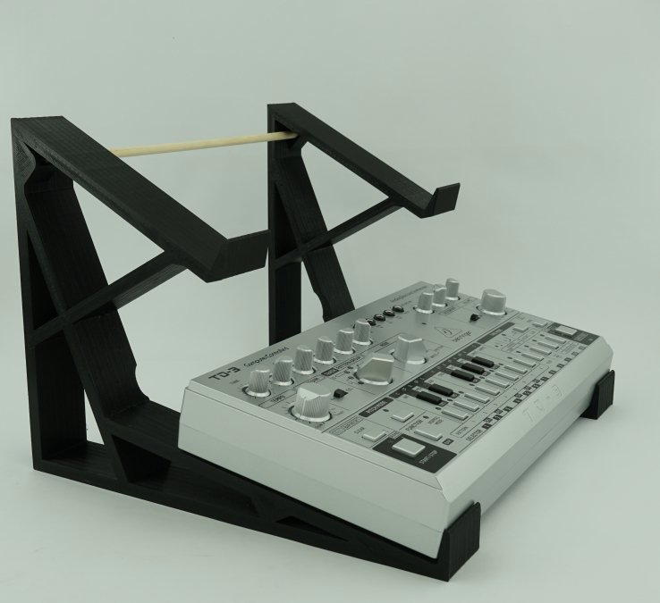 Coverup Stand Doble Behringer TD3