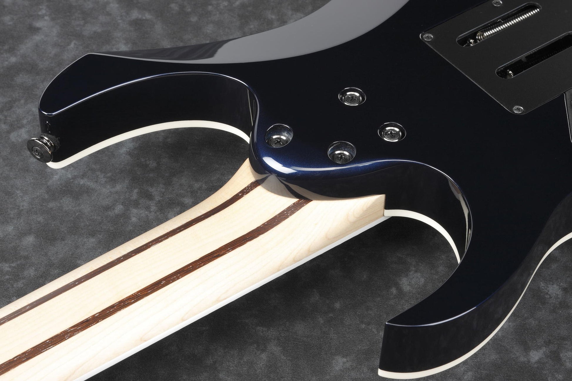 IBANEZ RG2027RXL DTB