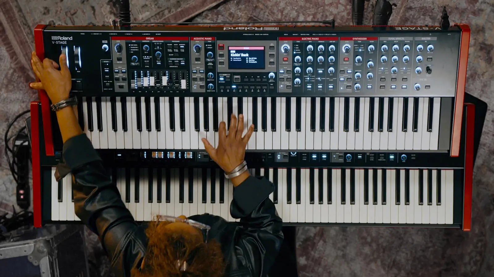 Roland VStage 76