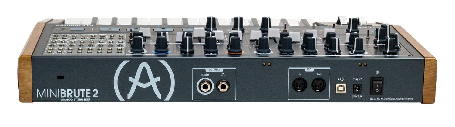 Arturia MiniBrute 2 (Demo)
