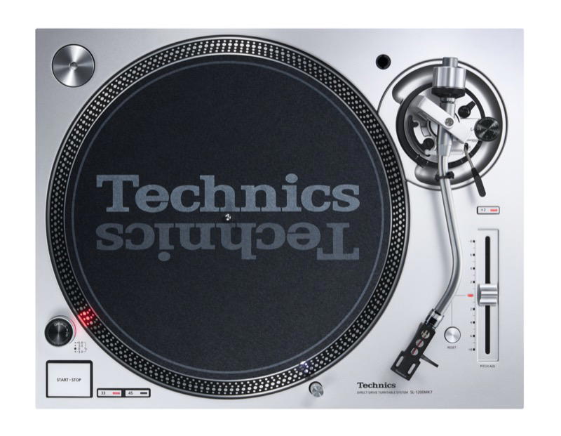 Technics SL-1200 MK7 Silver