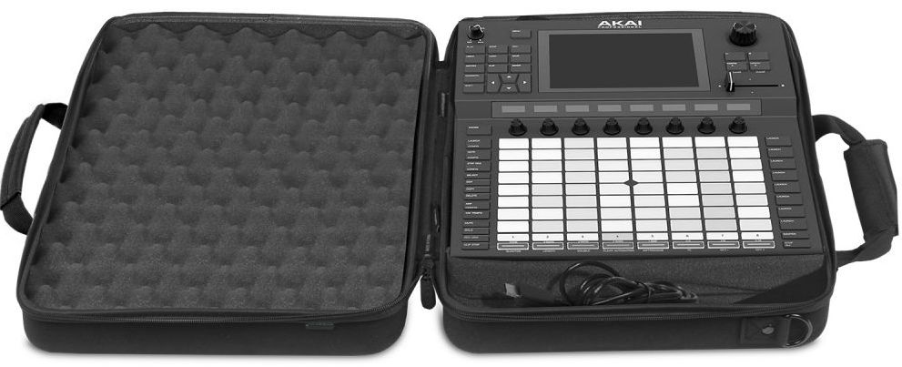 UDG CR Akai Force HC BL