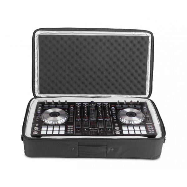 UDG Urbanite MIDI Controller Sleeve L Black