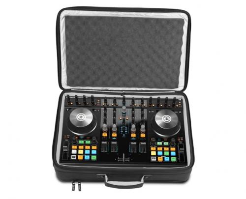 UDG Urbanite MIDI Controller Flight Bag M Black