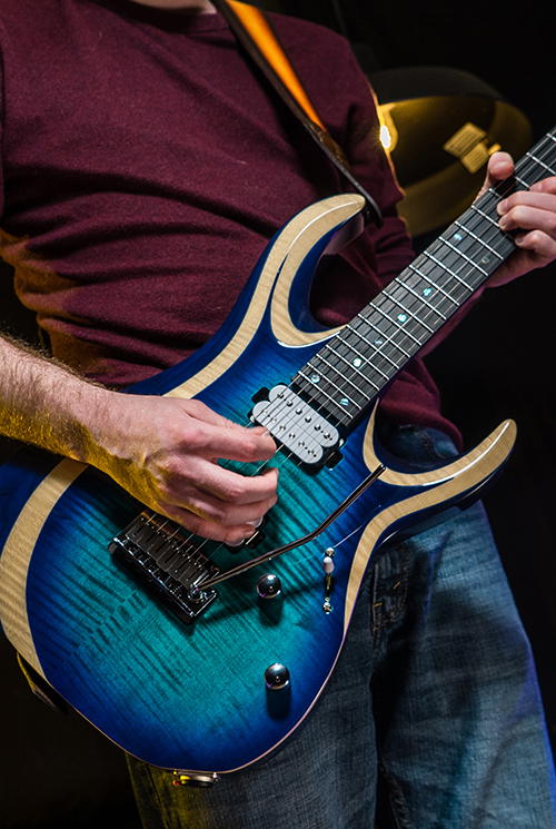 CORT Guitarra Eléctrica X700 Duality Lbb W/B